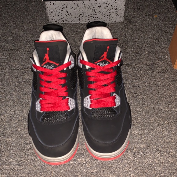 jordan 4 bred 2012 - Picture 2 of 3